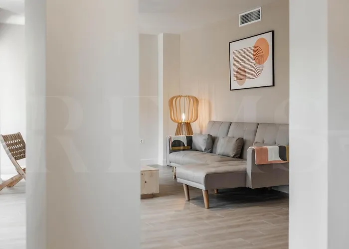 Spacious Soho With Parking Rems