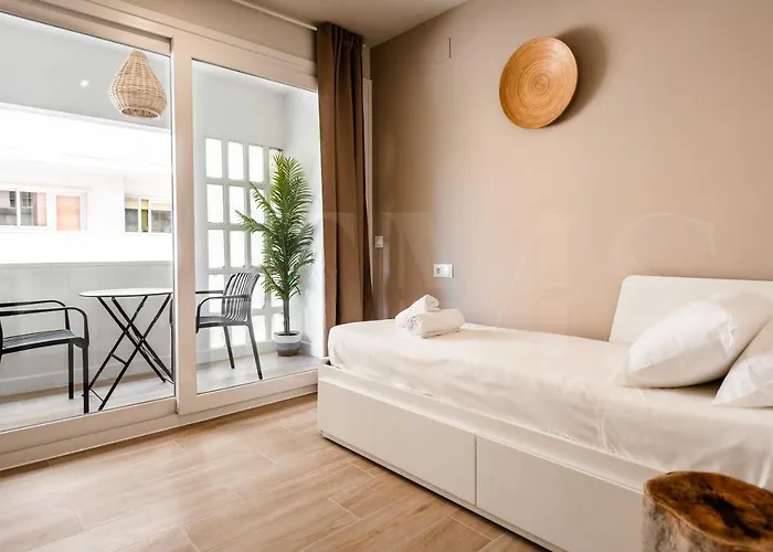 Spacious Soho With Parking Rems شقة *